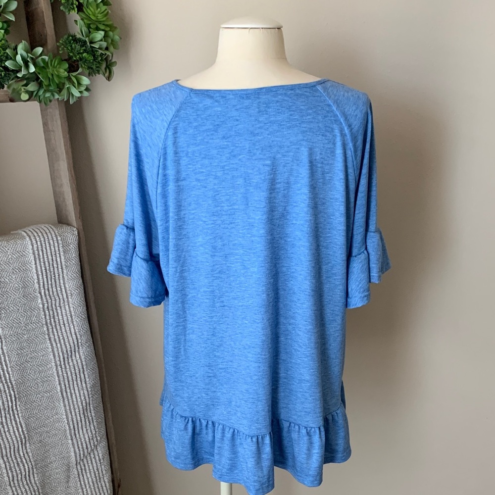 Emery Rose blue peplum top - Picture 4 of 6